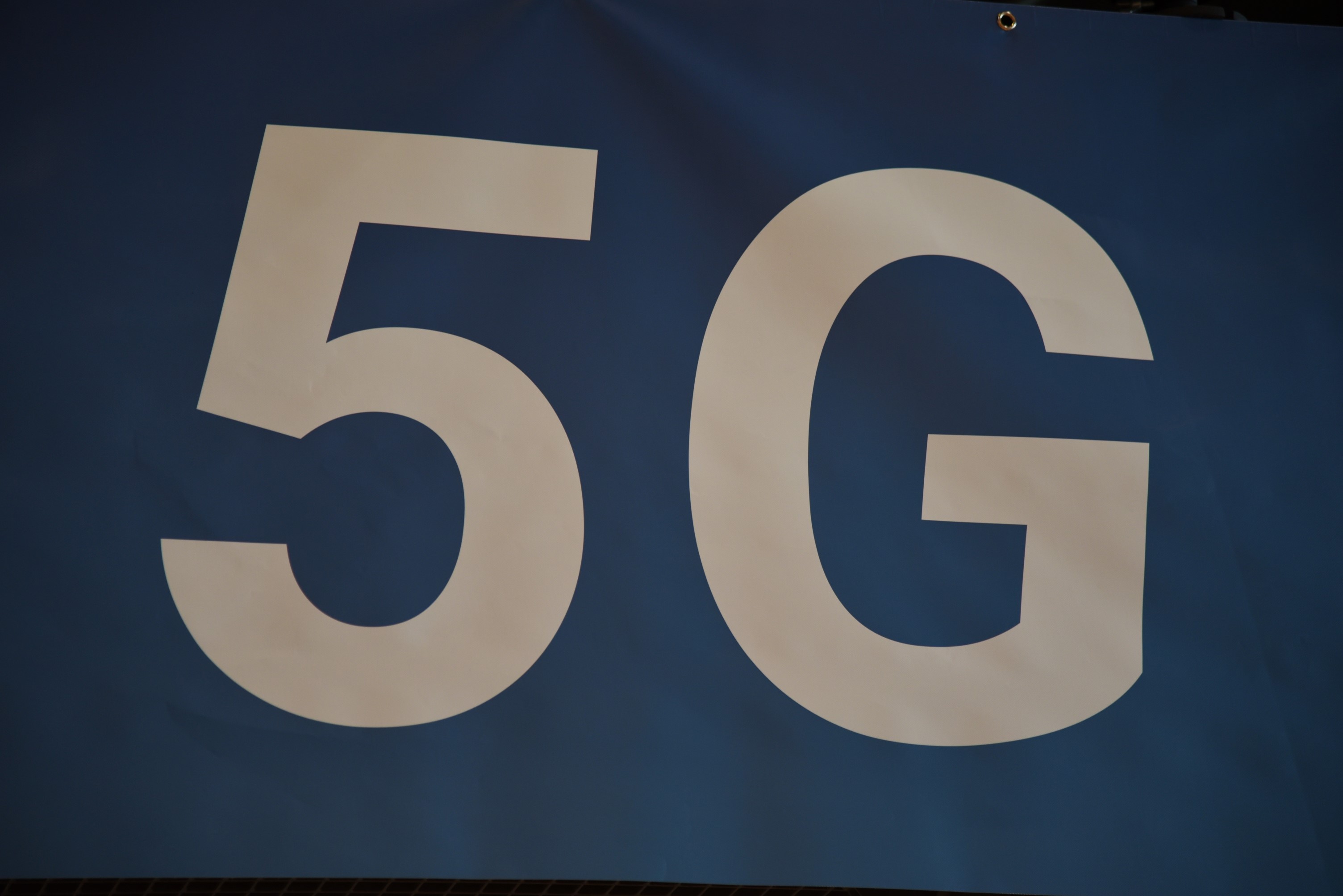 IEEE 5G Summit 2016